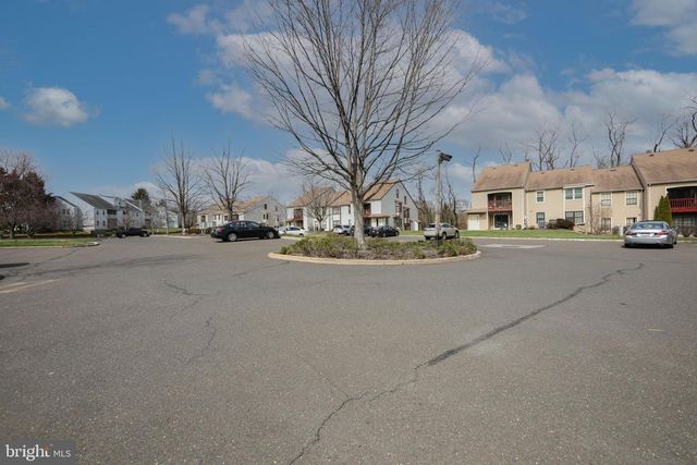1408 CLARK CT, Southampton, PA 18966