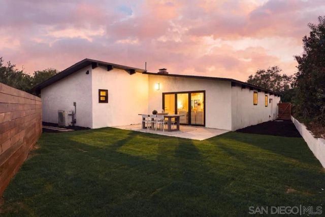 4985 Pacifica Dr, San Diego, CA 92109