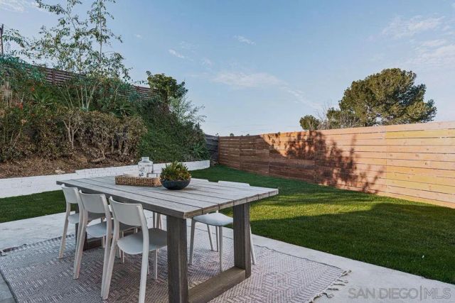 4985 Pacifica Dr, San Diego, CA 92109
