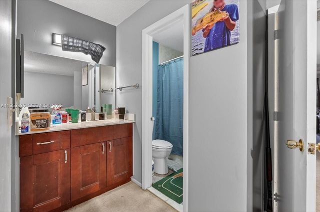 9125 Limetree Ln 168, Pembroke Pines, FL 33024