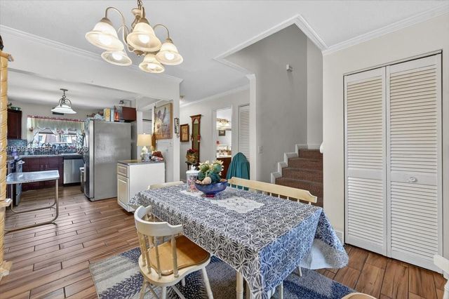 9125 Limetree Ln 168, Pembroke Pines, FL 33024