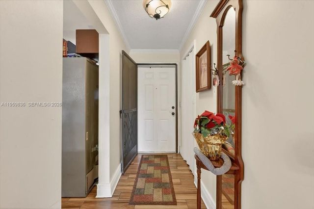 9125 Limetree Ln 168, Pembroke Pines, FL 33024