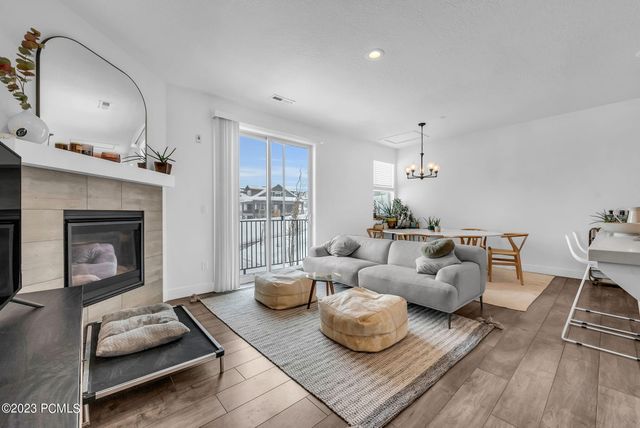 3053 Cedar Dr, Park City, UT 84098