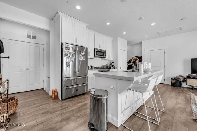 3053 Cedar Dr, Park City, UT 84098