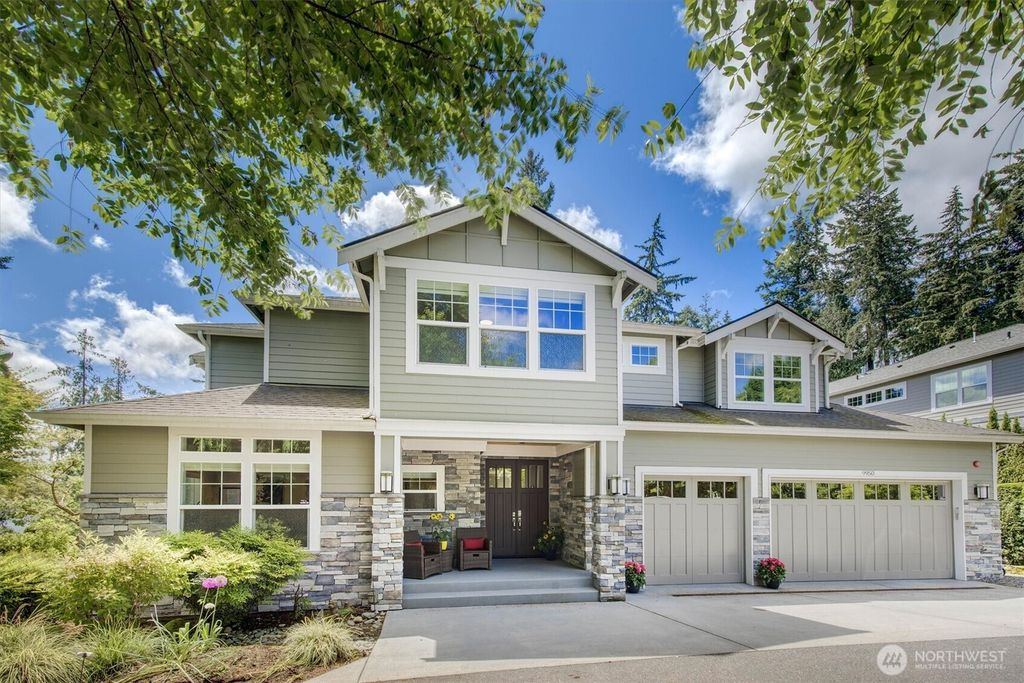 9950 SE 39th Street, Mercer Island, WA 98040