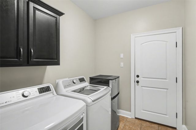 329 Camelback Drive, Bossier City, LA 71111