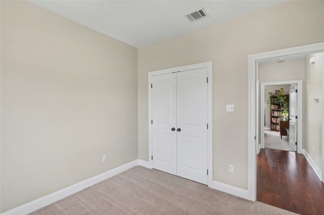 329 Camelback Drive, Bossier City, LA 71111