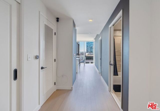 1050 S Grand Avenue 1001, Los Angeles, CA 90015