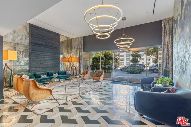 1050 S Grand Avenue 1001, Los Angeles, CA 90015