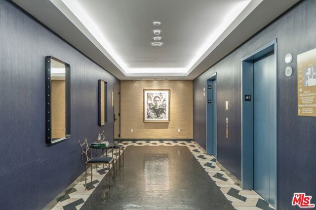1050 S Grand Avenue 1001, Los Angeles, CA 90015