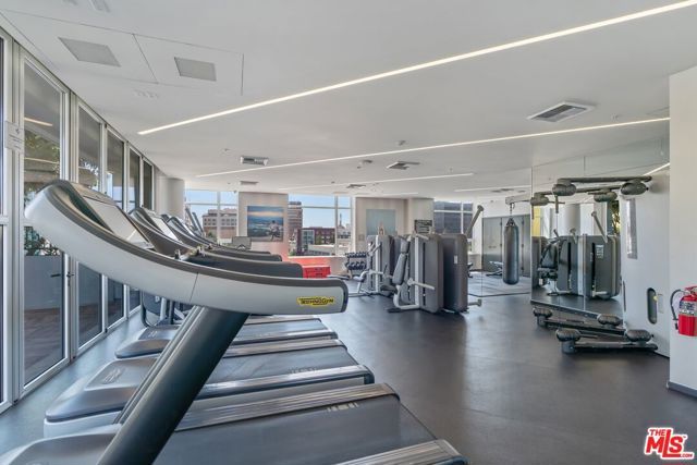 1050 S Grand Avenue 1001, Los Angeles, CA 90015