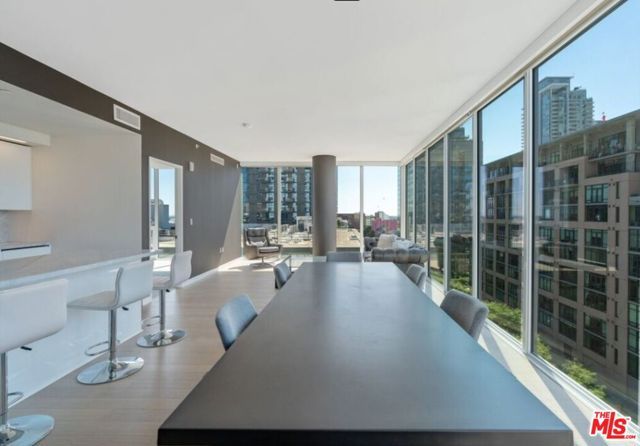 1050 S Grand Avenue 1001, Los Angeles, CA 90015
