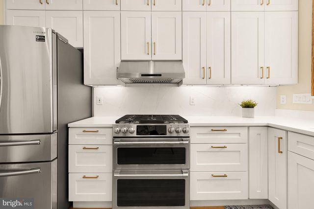 1214 T ST NW, Washington, DC 20009