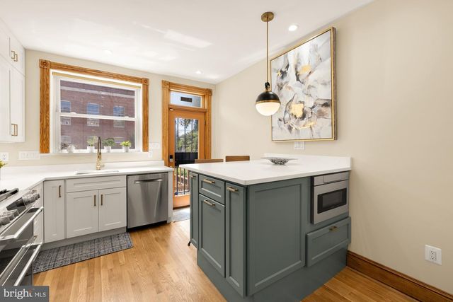 1214 T ST NW, Washington, DC 20009