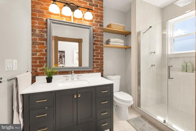 1214 T ST NW, Washington, DC 20009