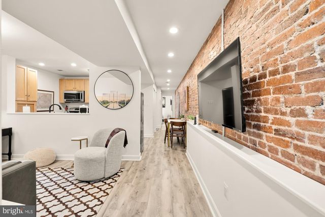 1214 T ST NW, Washington, DC 20009