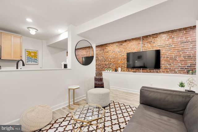 1214 T ST NW, Washington, DC 20009