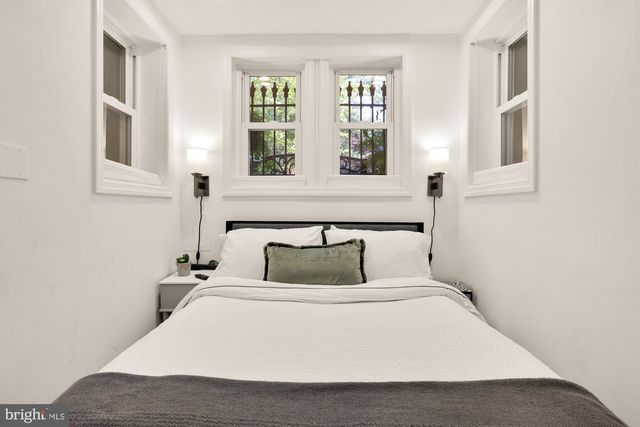 1214 T ST NW, Washington, DC 20009