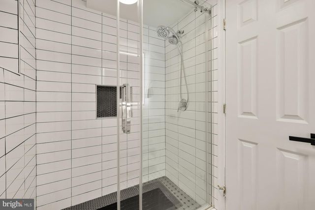 1214 T ST NW, Washington, DC 20009