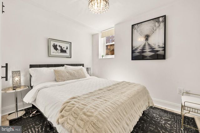 1214 T ST NW, Washington, DC 20009