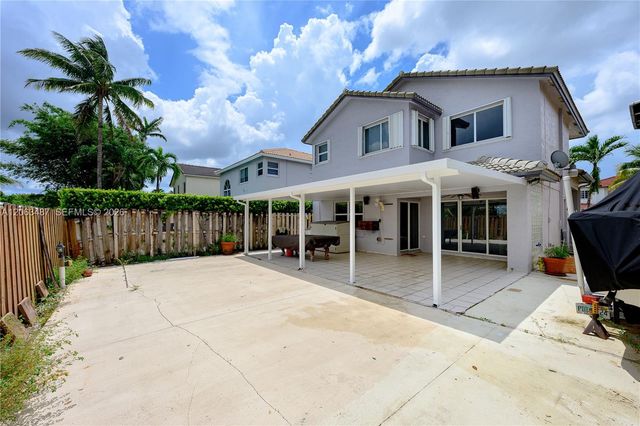 14835 SW 138th Ter, Miami, FL 33196
