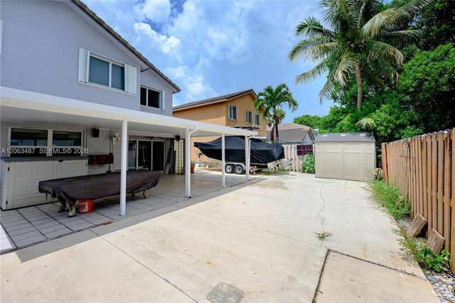 14835 SW 138th Ter, Miami, FL 33196