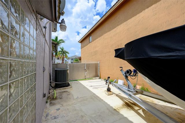 14835 SW 138th Ter, Miami, FL 33196