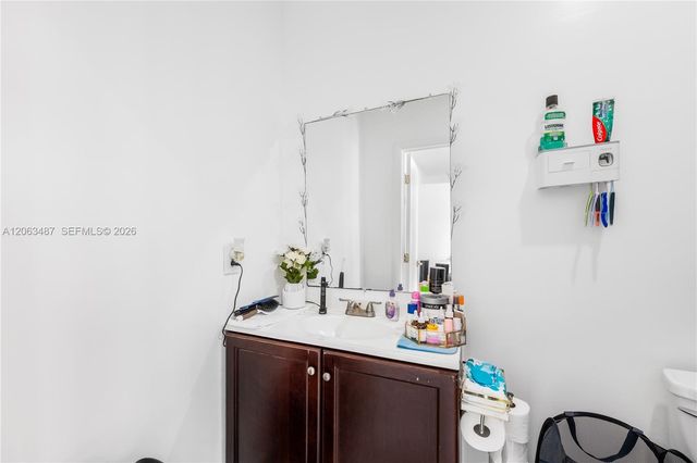 14835 SW 138th Ter, Miami, FL 33196