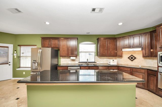 6410 Milam Branch Lane, Rosenberg, TX 77471