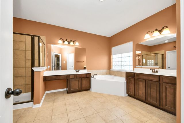 6410 Milam Branch Lane, Rosenberg, TX 77471