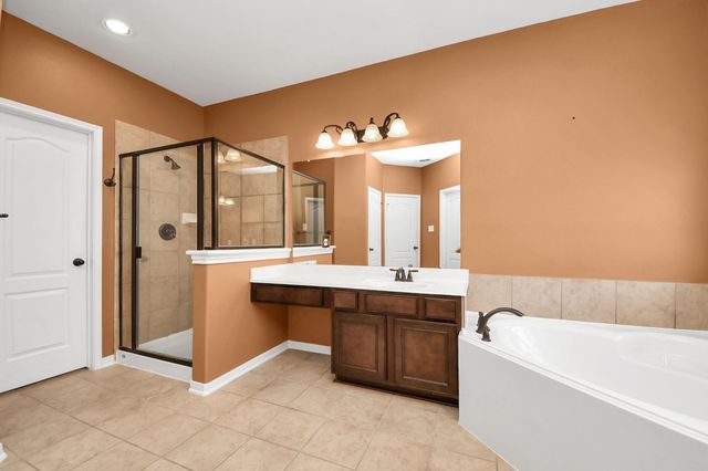 6410 Milam Branch Lane, Rosenberg, TX 77471