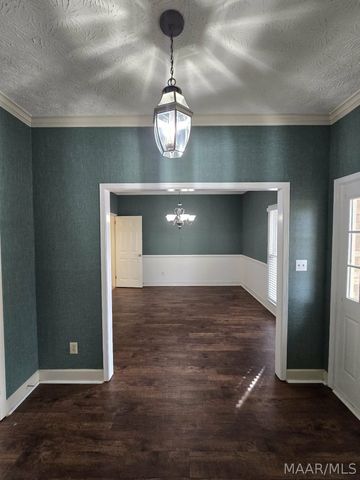 30 Lake Forest Drive, Montgomery, AL 36117