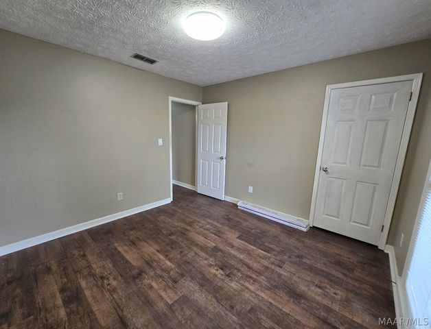 30 Lake Forest Drive, Montgomery, AL 36117