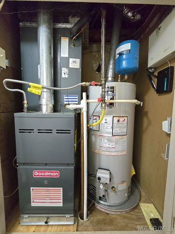 30 Lake Forest Drive, Montgomery, AL 36117