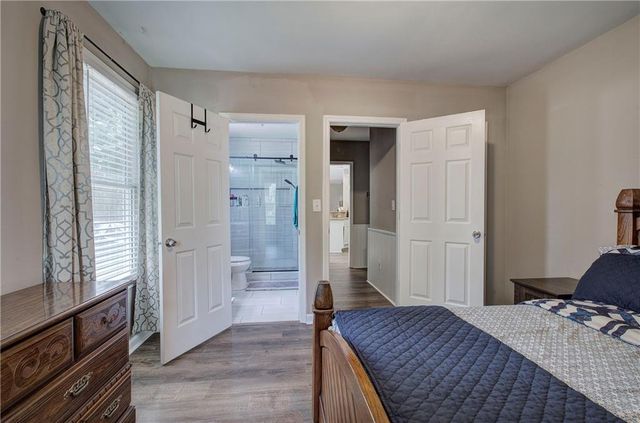 3186 Sail Winds NW Drive, Acworth, GA 30101
