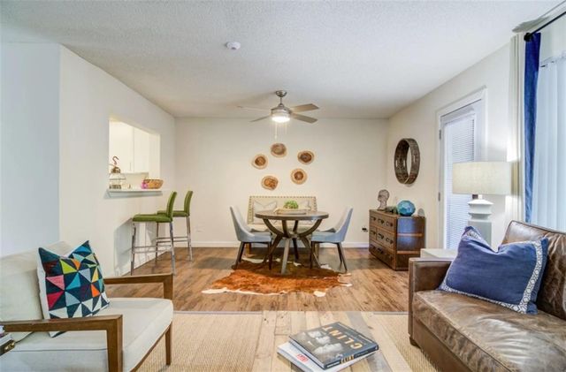 8 Cumberland Way 5-322, Smyrna, GA 30080