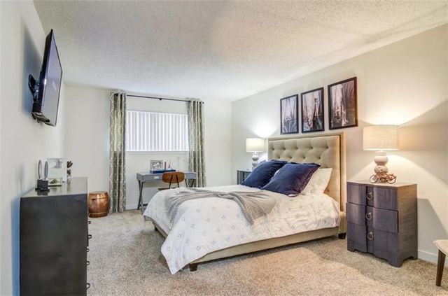 8 Cumberland Way 5-322, Smyrna, GA 30080