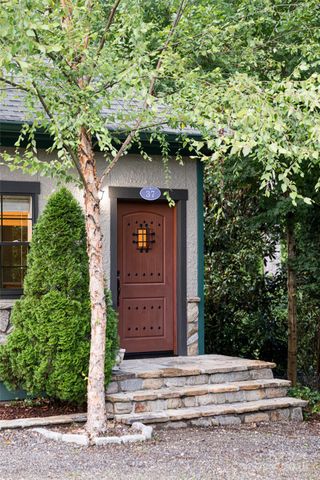 31 Sumner Place, Asheville, NC 28804