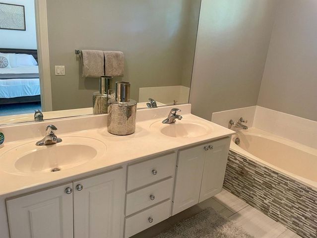 148 Ashley Court, Jupiter, FL 33458