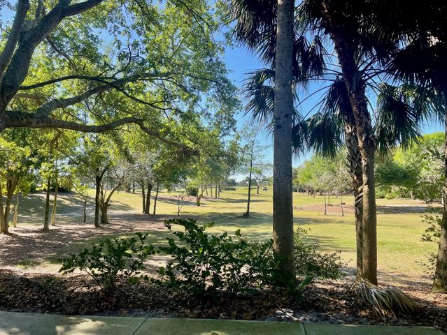 148 Ashley Court, Jupiter, FL 33458