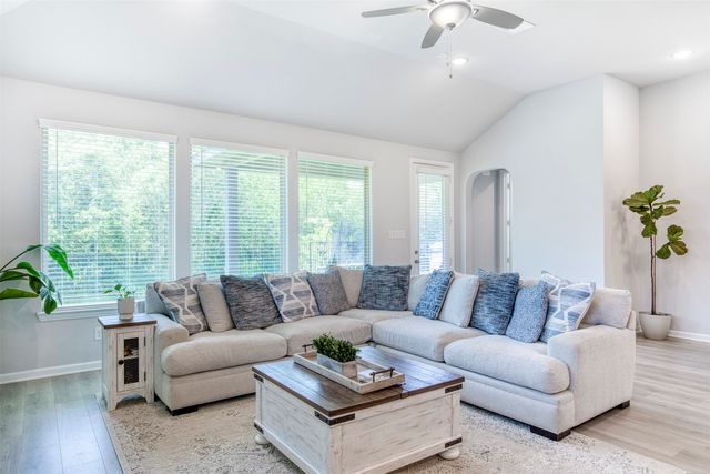 2012 Pacific Avenue, Anna, TX 75409