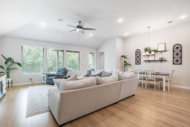 2012 Pacific Avenue, Anna, TX 75409