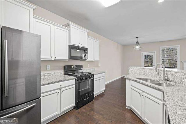 248 Bobbie Way, Woodstock, GA 30189