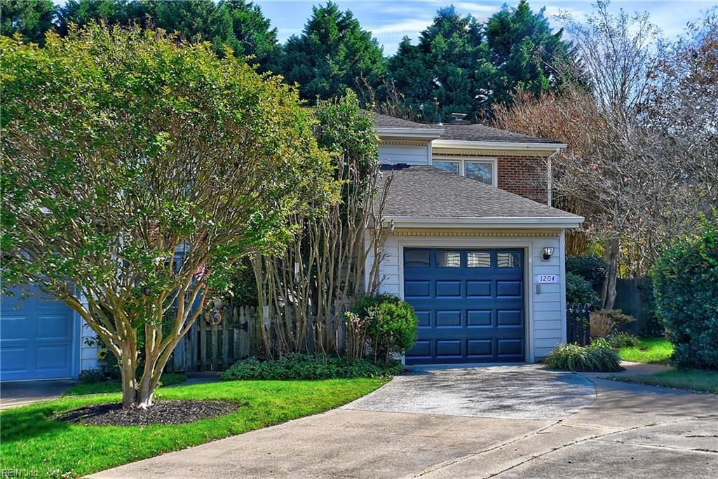 1204 Captain Adams CT, Virginia Beach, VA 23455