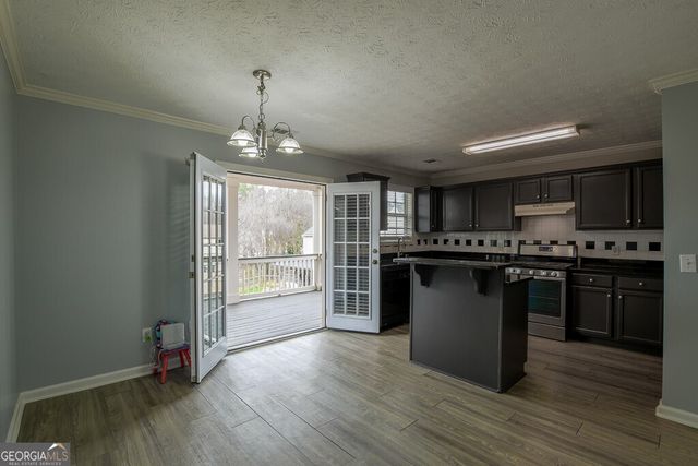 2147 Luna Lane, Gainesville, GA 30504