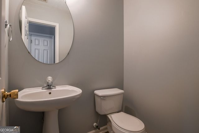 2147 Luna Lane, Gainesville, GA 30504