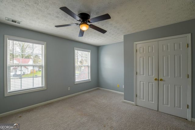 2147 Luna Lane, Gainesville, GA 30504