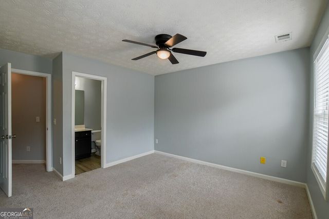 2147 Luna Lane, Gainesville, GA 30504