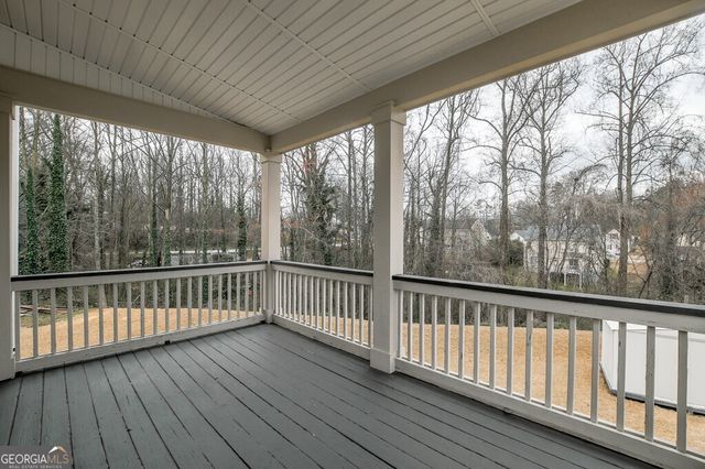 2147 Luna Lane, Gainesville, GA 30504