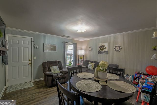 2147 Luna Lane, Gainesville, GA 30504